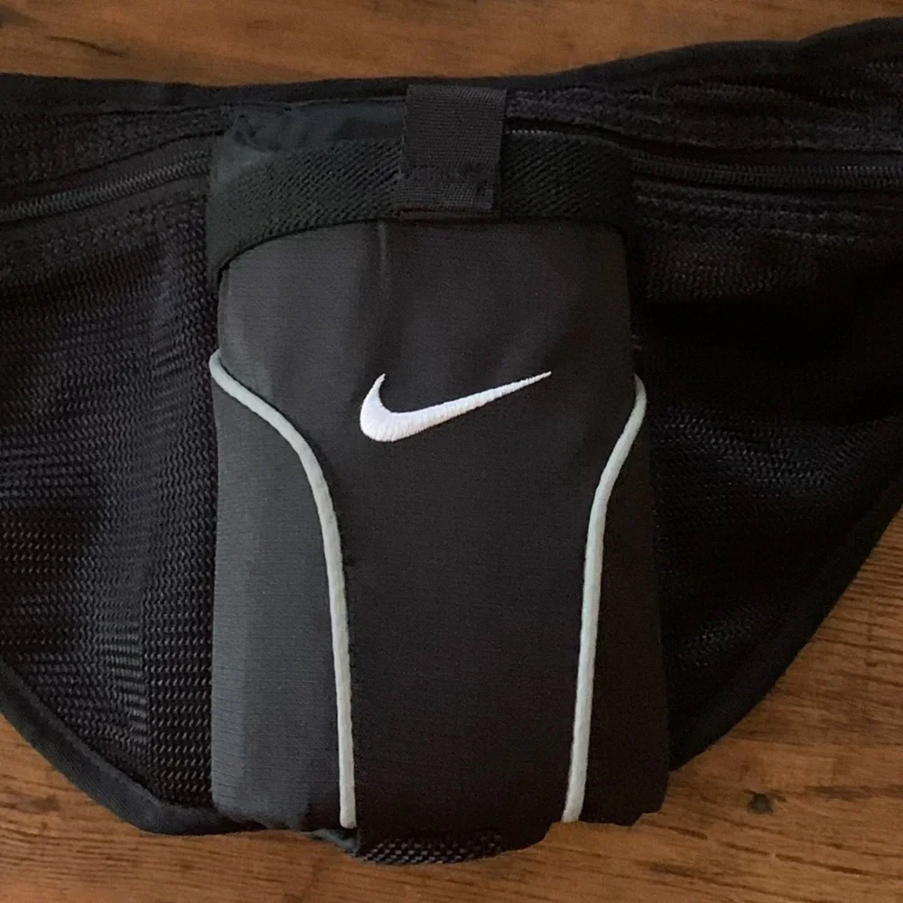 Nike Y2K Water Bottle Fanny Pack Adjustable Hiking Gorpcore